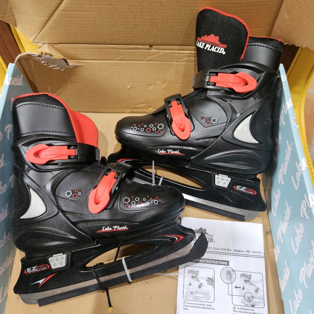 Lake Placid Adjustable Ice Skates- Boys size 11-1, NIB, NWOT